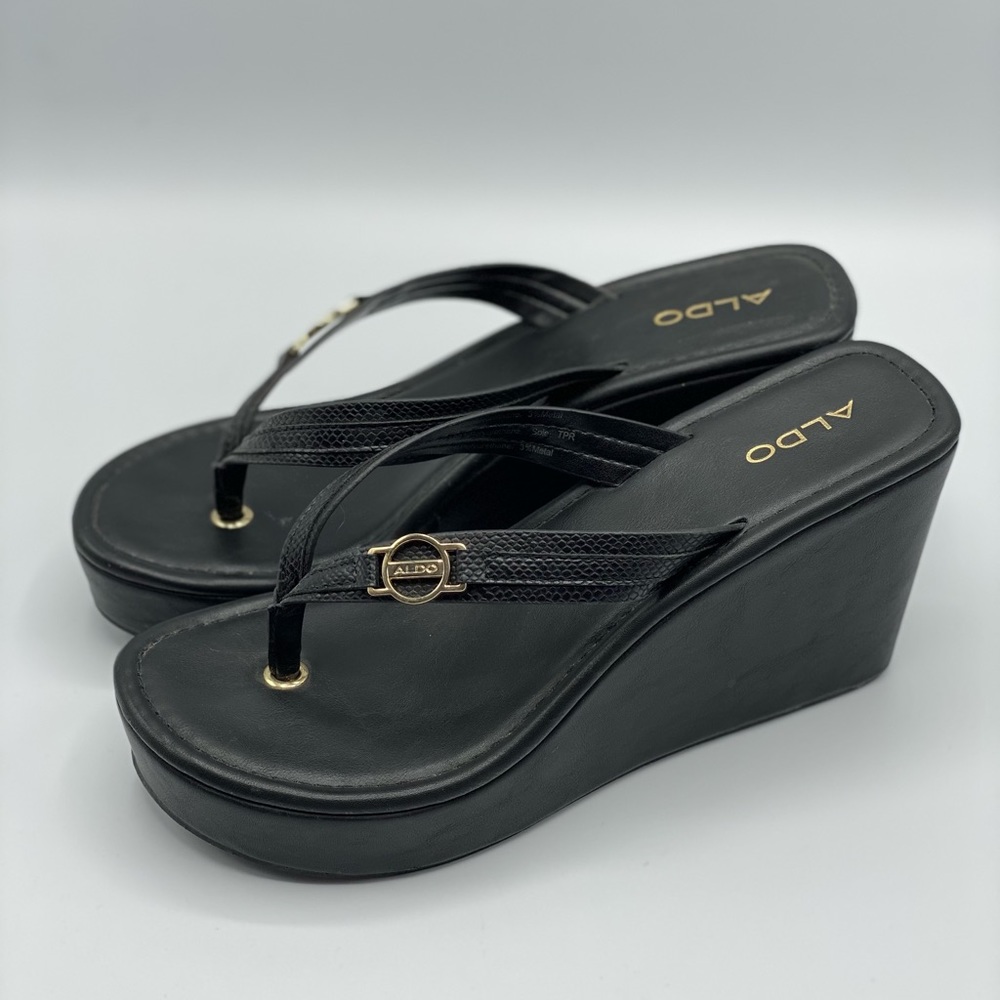 Aldo black platform thong shoes